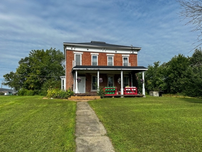 Historic Albia Iowa Home For Sale - image 32