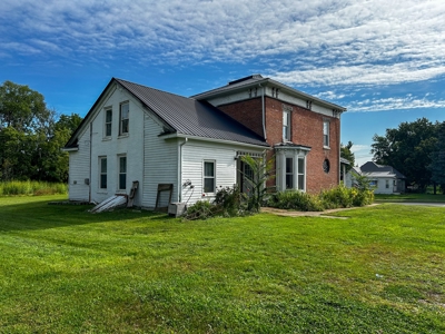 Historic Albia Iowa Home For Sale - image 31