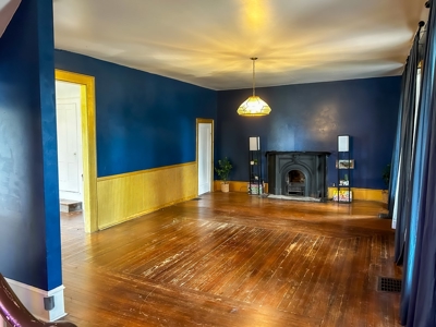Historic Albia Iowa Home For Sale - image 2