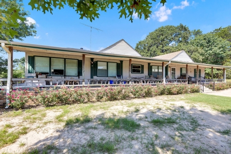 Henderson County Texas Legacy Farm For Sale Near Athens TX - image 23