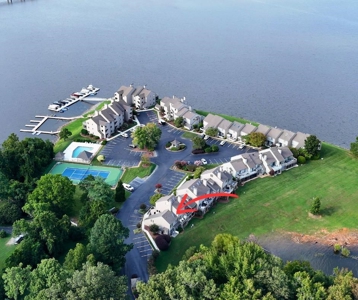 Lakefront Condo with Stunning Kerr Lake Views! - image 5