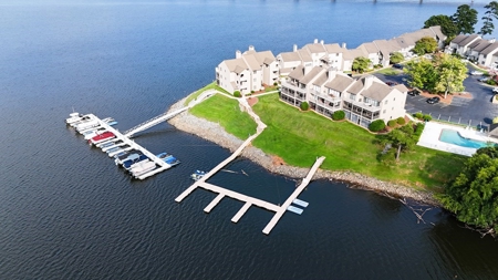 Lakefront Condo with Stunning Kerr Lake Views! - image 38