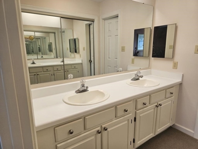 Lakefront Condo with Stunning Kerr Lake Views! - image 44