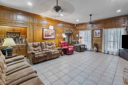 Overton Texas Ranch for Sale in Rusk County East of Dallas - image 12