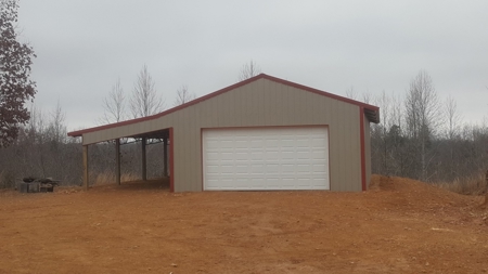 Country Home for Sale in Lewis County, Tennessee - image 12