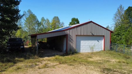 Country Home for Sale in Lewis County, Tennessee - image 13