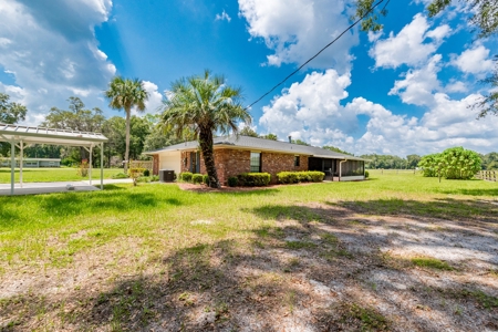 Chiefland Country Home For Sale! - image 7