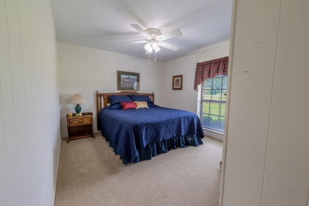 Chiefland Country Home For Sale! - image 47