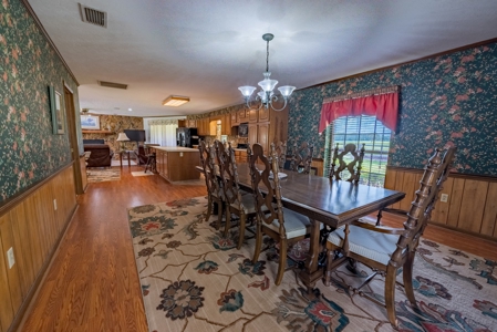 Chiefland Country Home For Sale! - image 34