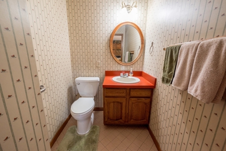 Chiefland Country Home For Sale! - image 35