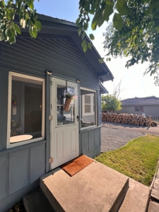 Immaculate 2-Bedroom Home in Alturas, CA - image 5