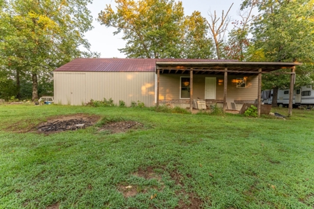 Shop House and Land for Sale in Oregon County Missouri - image 3