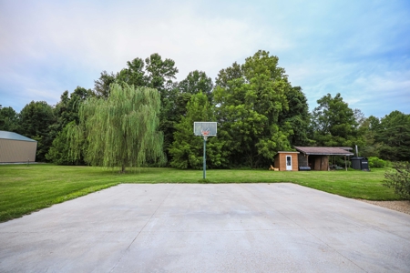 Country Home Retreat in Spencer, Indiana! - image 44