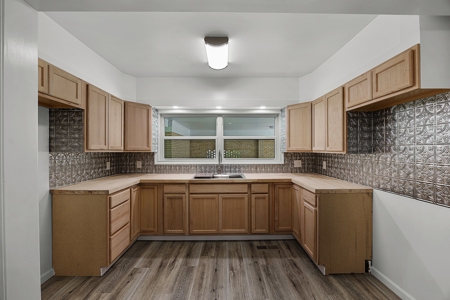 Newly Remodeled Brick Home in Gadsden, TN - Crockett County - image 6