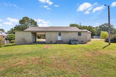 Newly Remodeled Brick Home in Gadsden, TN - Crockett County - image 18