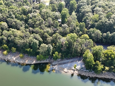 Cumberland Riverfront home for sale in Somerset Kentucky - image 44