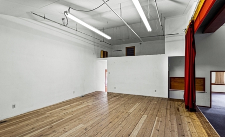 Versatile Church Property - image 12