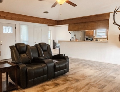 Serene Country Living 3 Bedroom/ 2 Bathroom  in Taft, TX - image 18