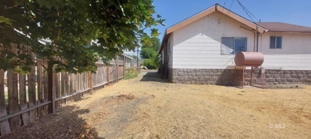 Bargain! 2 Bdr/1 Bth, 1,093 Sq. Ft/ 1-Car Garage - image 15