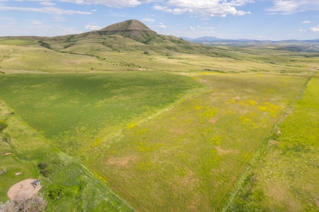 Belt Butte Ranch - image 12