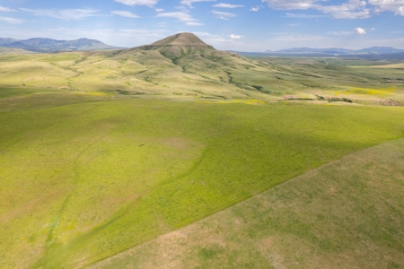 Belt Butte Ranch - image 3