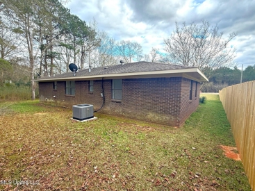 Listing 12