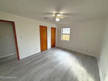 Listing 12