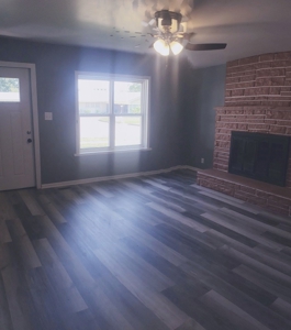 Home In Town - image 8