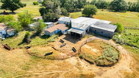 50 Acres 3Br-3Ba Brick - Horse Stalls Working Pens Tack Room - image 43