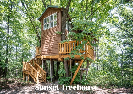 The Cottage Treehouses B&B Hermann MO For Sale - image 1