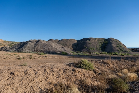 Western Colorado Irrigated Farm Land with Gravel Pit - image 7