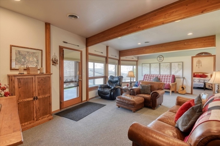 Dream Lake Cabin on Lake Roosevelt in Coveted Hanson Harbor! - image 25