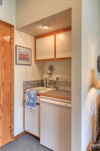 Dream Lake Cabin on Lake Roosevelt in Coveted Hanson Harbor! - image 43