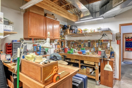 Dream Lake Cabin on Lake Roosevelt in Coveted Hanson Harbor! - image 45
