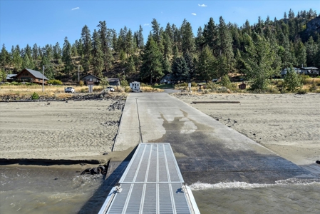 Dream Lake Cabin on Lake Roosevelt in Coveted Hanson Harbor! - image 9