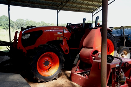 MS Poultry Broiler Farm with House and Tractor Equipment - image 19