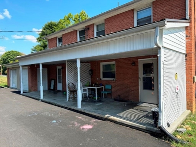 Auction - Duplex - Wytheville, VA - image 15