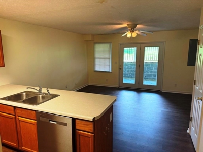 Auction - 5 unit apartments for sale - Wytheville, VA - image 9