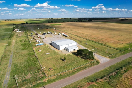 Commercial Property For Sale In Elk City, Oklahoma - image 2