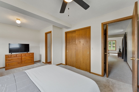 Charming Farmhouse on 3.94 Acres in Portage, Wisconsin - image 13