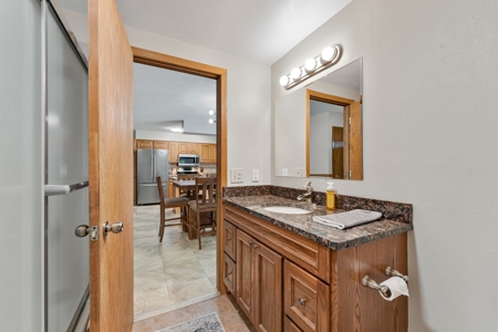 Charming Farmhouse on 3.94 Acres in Portage, Wisconsin - image 10