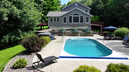 NW IL private home in the woods - image 2