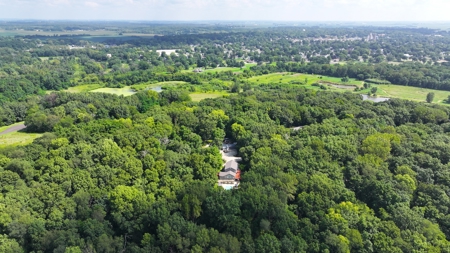 NW IL private home in the woods - image 49