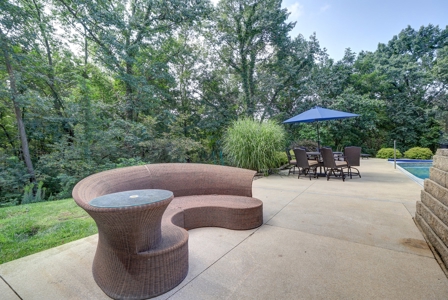 NW IL private home in the woods - image 32
