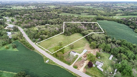 10.46 Buildable Acres on Hard Surface - Anamosa / Fairview - image 3