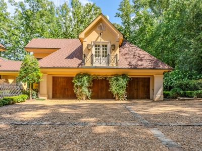 Luxury European-style estate home in Ball Ground Georgia - image 38