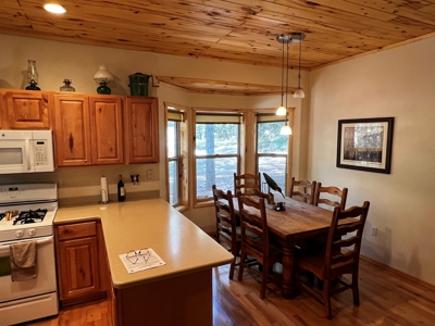 Cabin For Sale in the Beautiful Brazos Lodge Estates - image 20
