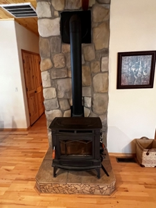 Cabin For Sale in the Beautiful Brazos Lodge Estates - image 18