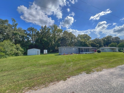 Home for Sale in Trenton, FL - image 4