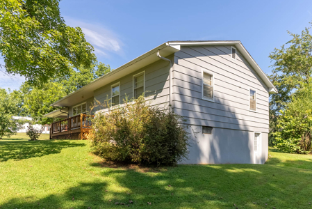 Home in Town for Sale in Mammoth Springs Arkansas - image 3